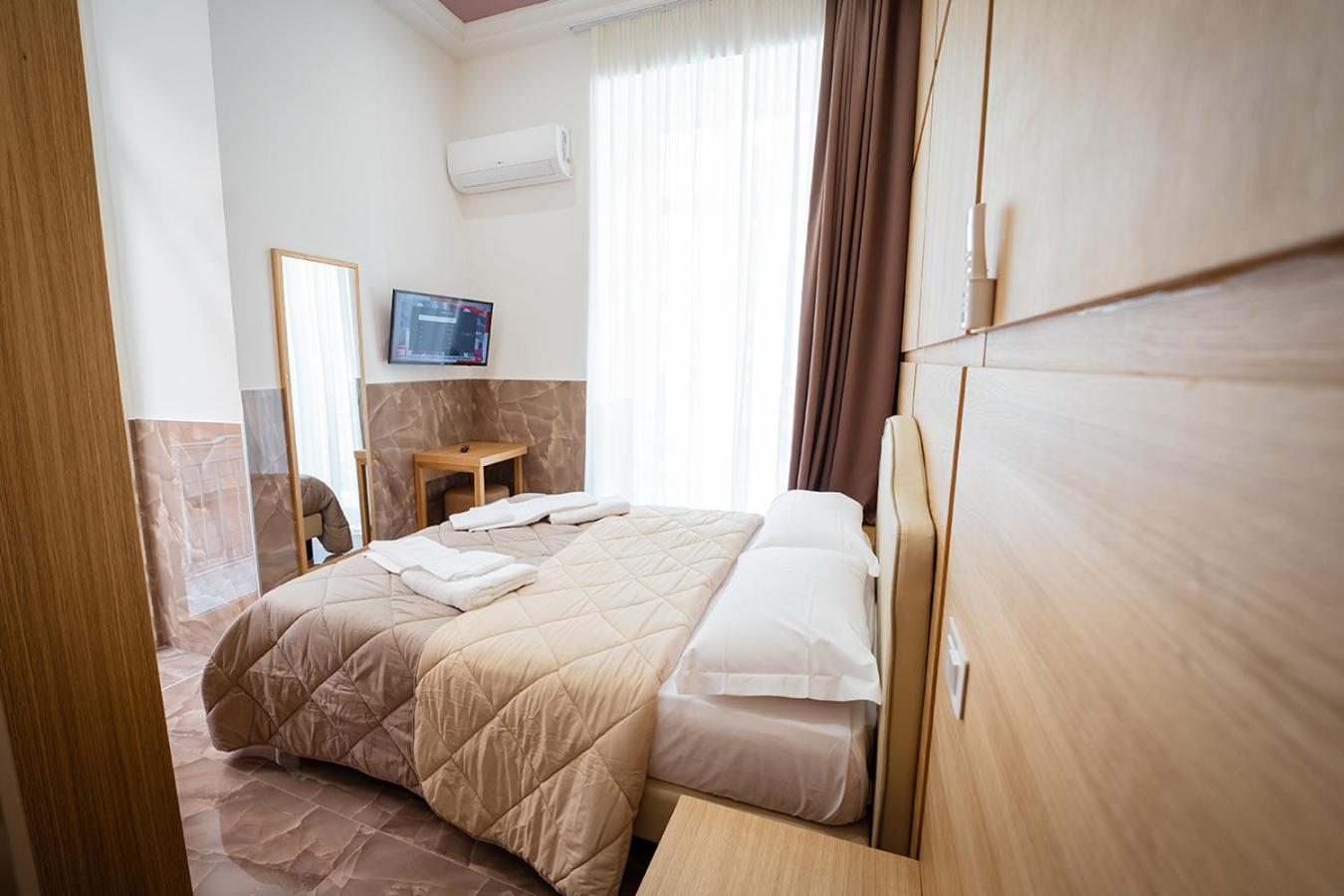 Hr Boutique Porto, Napoli Centro, By Clapa Group Hotel Eksteriør billede